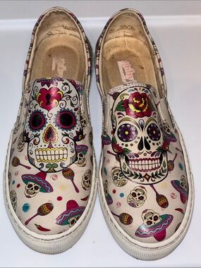 Women’s Slip-On Sugar Skull Sneakers in White Multi